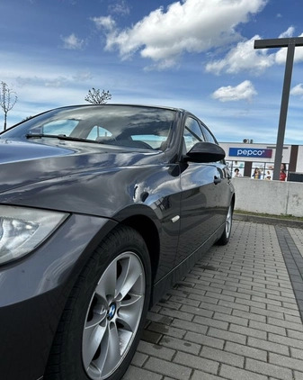 BMW Seria 3 cena 16500 przebieg: 190100, rok produkcji 2005 z Toruń małe 254